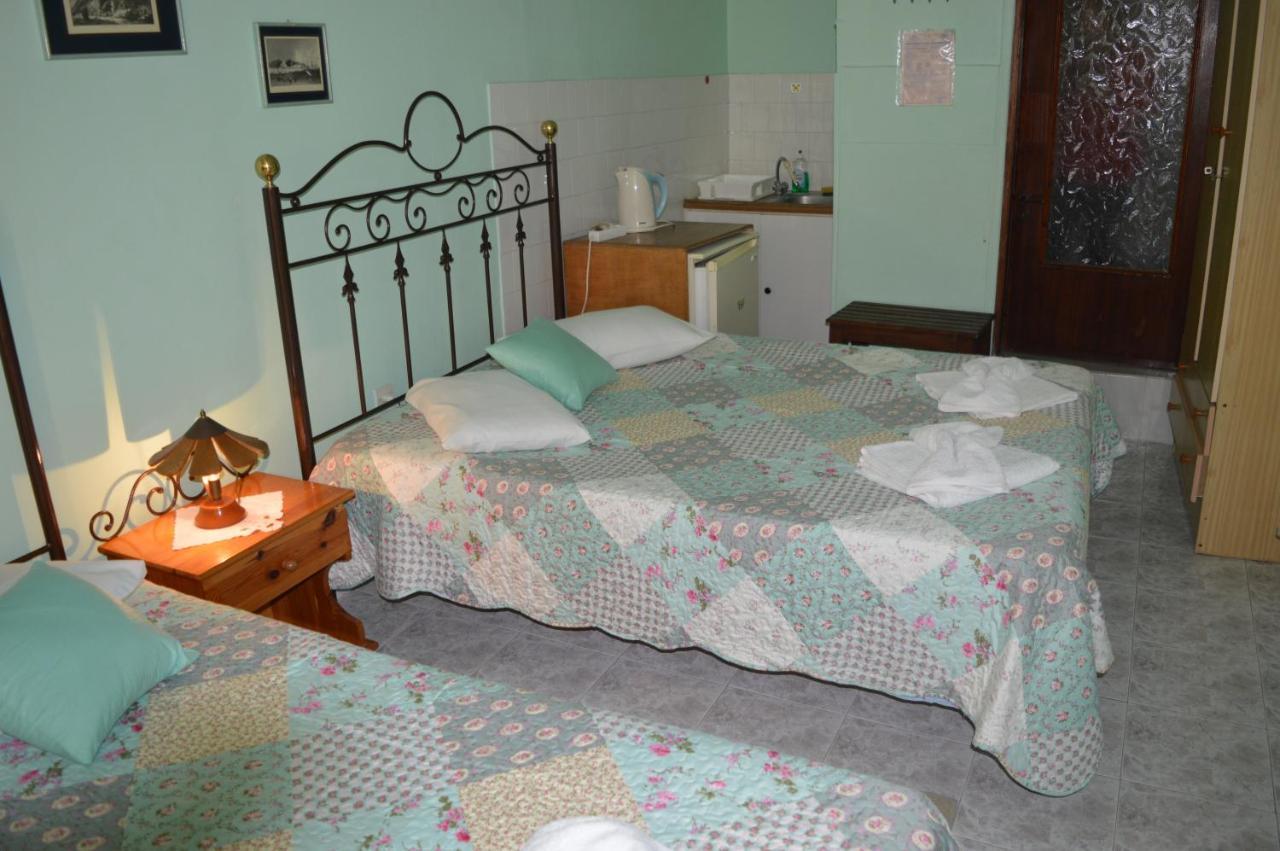 Hermoupoli Rooms Exterior foto